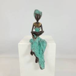 Moogoo Sculpture en bronze "La lectrice" 15 cm couleur turquoise